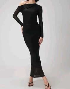 Stylish Black Solid Maxi Dress