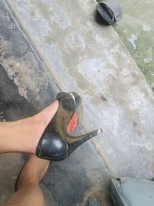 Black Peep Toe Flats