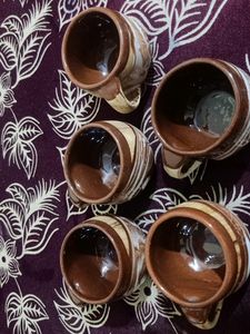 5 Cute Beautiful Tea Cups..One Is Broken
