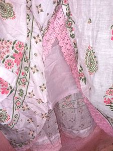 Embroidered Floral Tunic💃