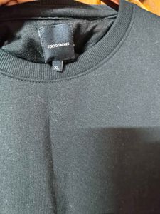 Black Long Sleeve Sweatshirt