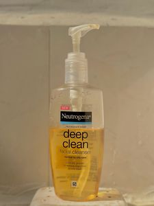 NEUTROGENA Face Cleanser