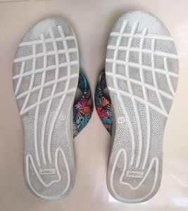 Flat Heel Chappal For Women