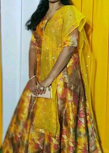 Yellow &amp; Floral Embellished Salwar Suit