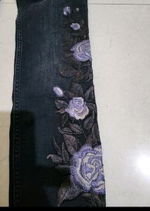 MANGO Floral Black Beauty Jeans