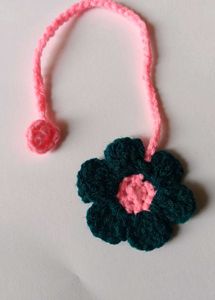 Crocket Flower Keychain And Bookmark