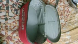 Tiffin Cover