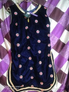 pure Velvet suit with Sharara💙💗