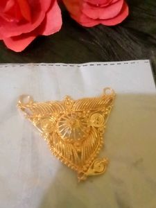 Gold Finish Pendant locket,city primium