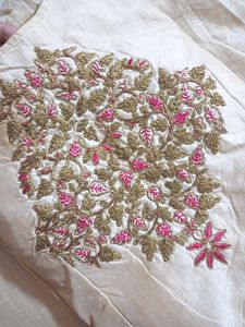 💥🆕️ Elegant Embroidered Maxi Dress