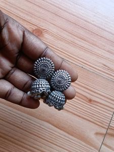 Earring
