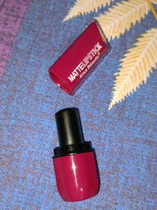 Kiss Beauty Matte Magenta Lipstick