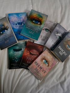 Shatter Me Book