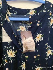 Floral Navy Top - XXL