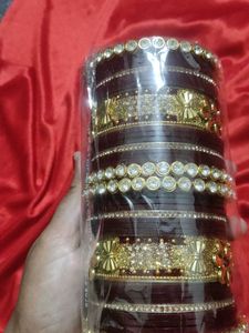 Elegant Bangle Set