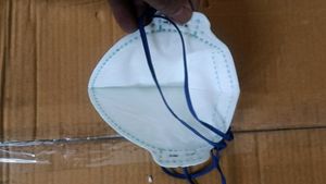 Venus V-4420+ Face Mask
