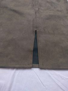 Pencil Pull- On Elastic Waist Women&#39;s Midi Skirt