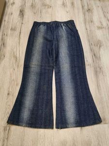 Ma2226 Sabrin capri bootcut jeans waist 26 inches