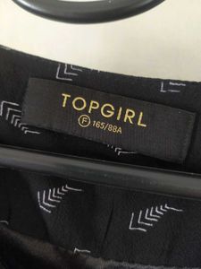 Chic Black Print Dress