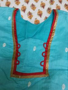women kurta with red color dupatta
