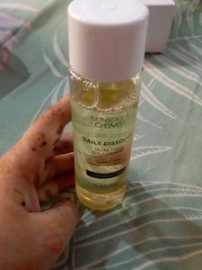 Oil Cleanser Or Double Cleansing