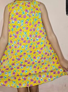 Girl Clothes -dress For Daily Use ( Pre- Loved)