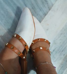 Street Style Store White Flats/Slippers