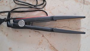 Nova Hair Straightener New Conditn Wrking Properly