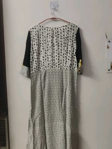 Stylish Kurta Set &amp; Yellow Shrug