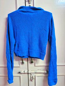 cute blue sweater 💙