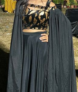 Elegant Black Skirt Set
