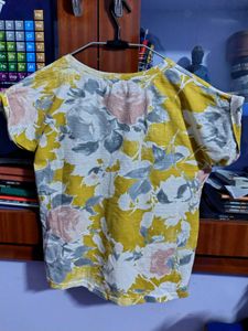 Floral Wednesday T-shirt