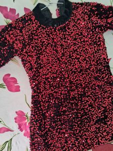 Red sequin bodycon dress