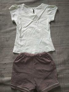 Girls Light Green T Shirt With Shorts