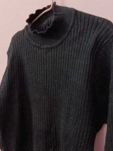 Stylish Green Turtleneck Sweater