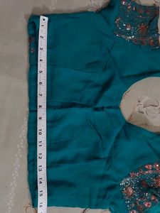 Beautiful  Saree,,light Weight,, With Blouse