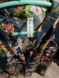 Floral Print Button-Up Top