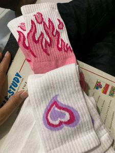 Trending Socks 🧦