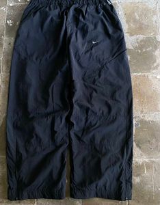 Unisex Nike Loose Fit capri