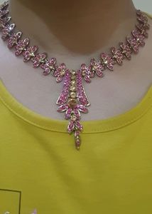Pink And Golden Stones Jwellery Set