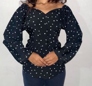 Chic Heart Print Top