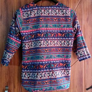Patterned 3/4 Sleeve Top