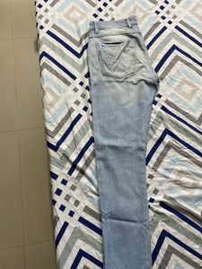 Wrangler Light Wash Denim Jeans