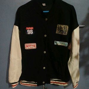 ⚫️✨️Vintage Varsity Jacket