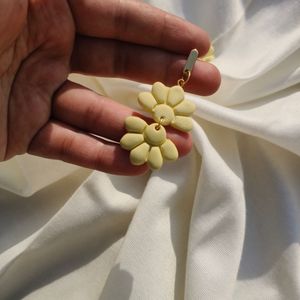 Combo Pastel Yellow Floral Earrings