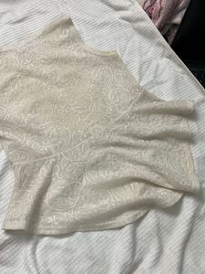 Off White Sleeveless Top