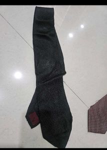 Zodiac King&#39;s Jewel Tie