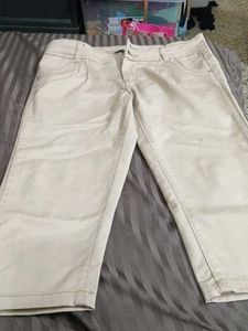 Branded Capri Pant For Women