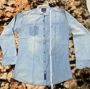 Denim Shirt With White T-shirt Attached💎🤍