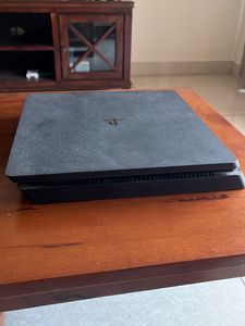 Sony Playstation 4 PS4 Slim 1 TB
